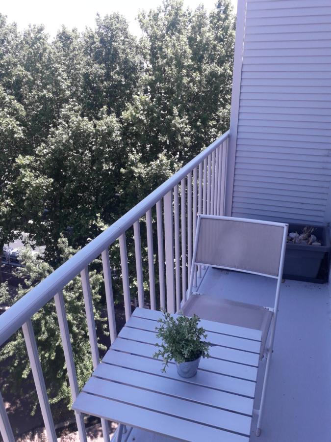 Residence D'Anjou - Grand Studio Avec Balcon Et Parking Privatif Perpignan Exterior photo