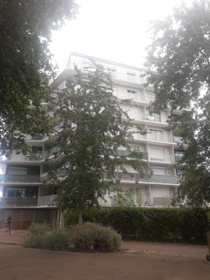 Residence D'Anjou - Grand Studio Avec Balcon Et Parking Privatif Perpignan Exterior photo